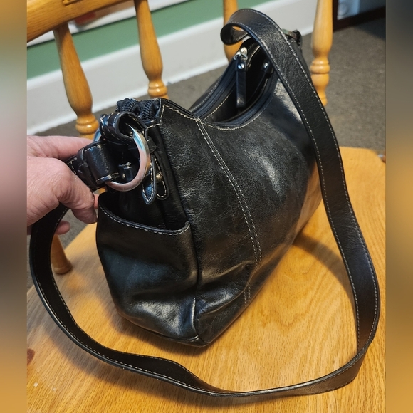 Giani Bernini Black Leather Bag 🎉NICE🎉 - Picture 2 of 16